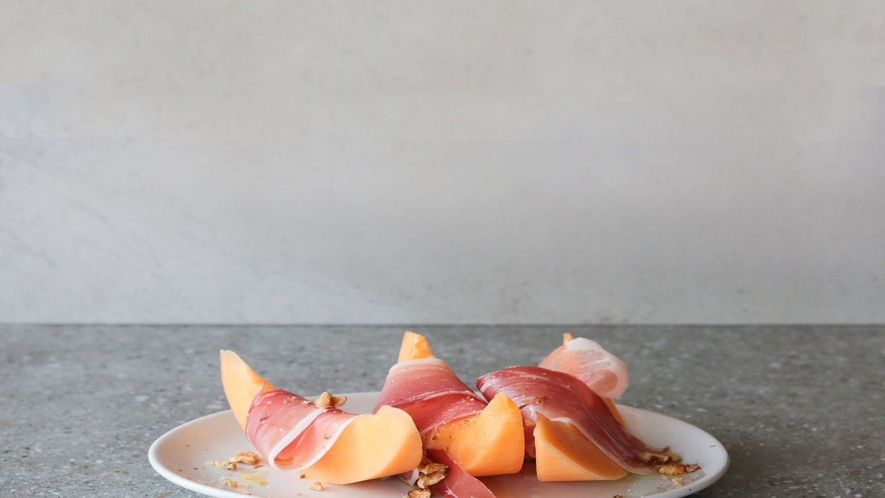 San Danielle Prosciutto, Melon, Walnuts (GF)
