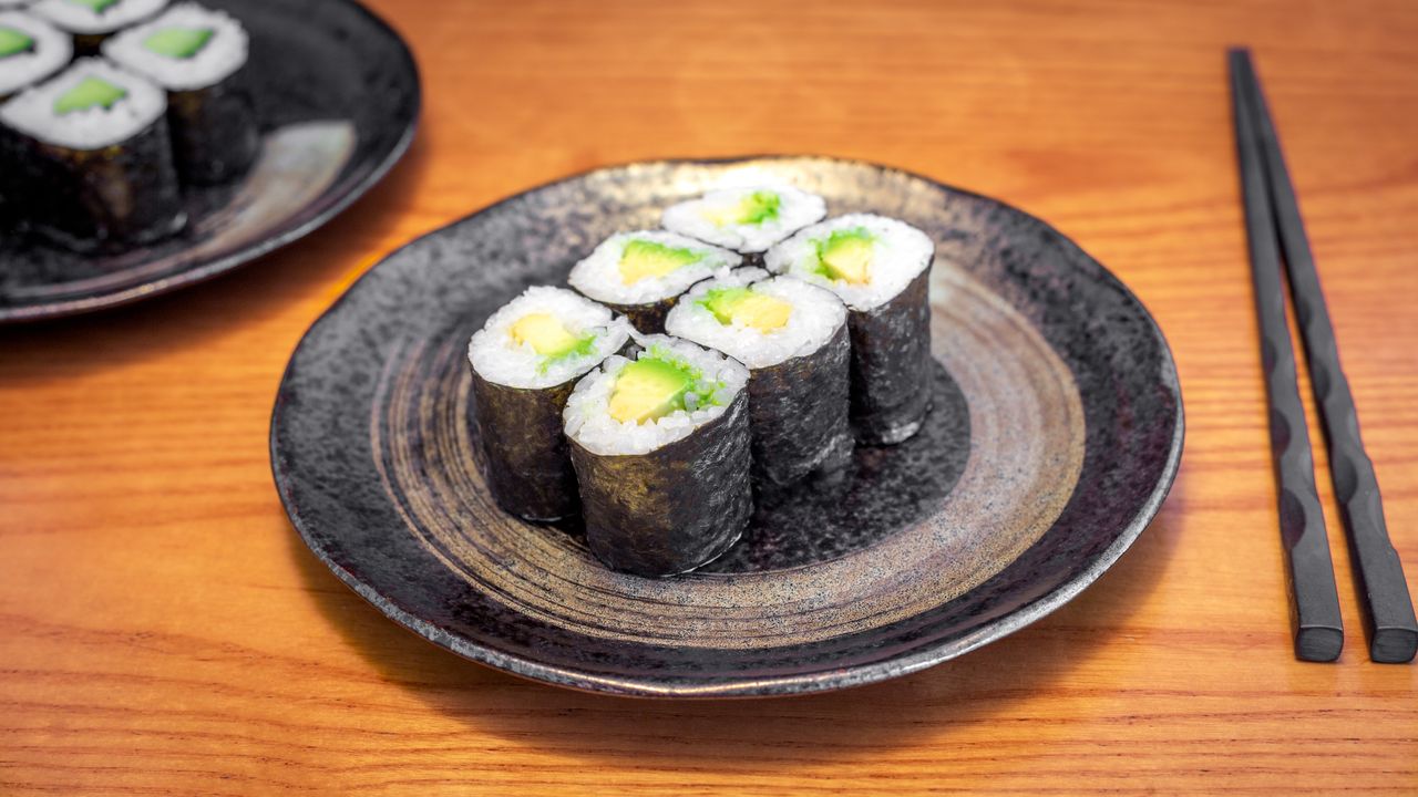 Avocado Baby Roll - 6 Pieces