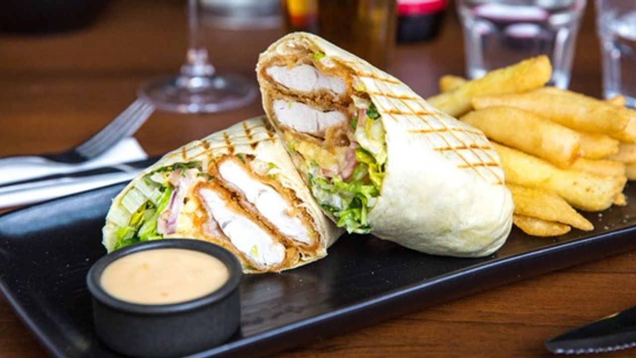 Touchdown Chicken Wrap with Fries