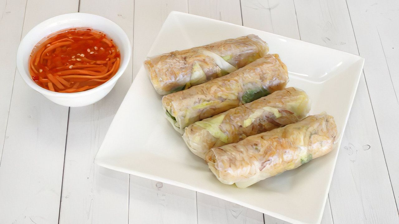 Shredded Tofu Rolls - 4 Rolls (Bì Cuốn)