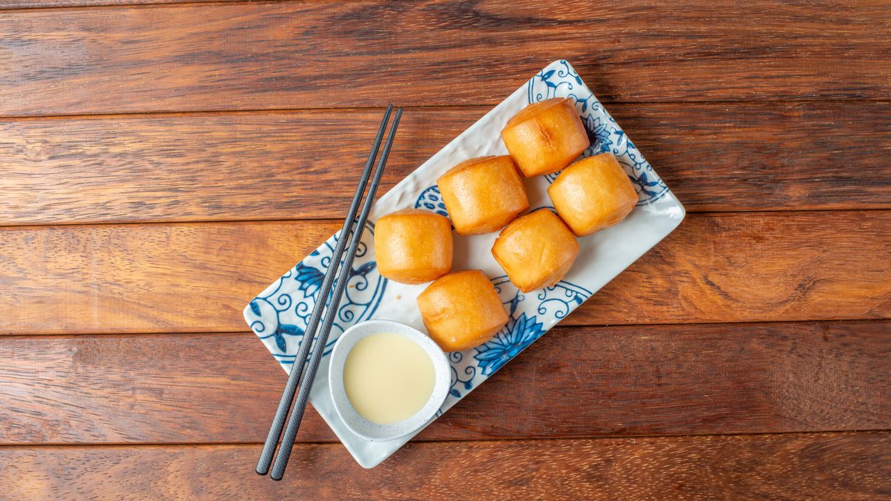 Fried Chinese Golden Bun