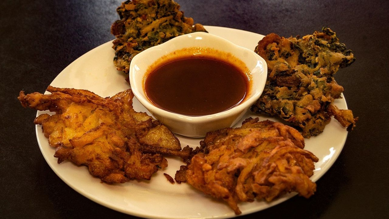 Onion Bhaji (V)