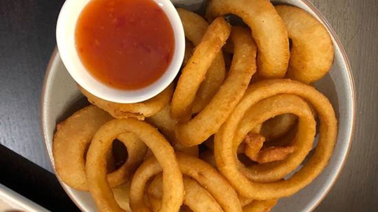 Beer Battered Onion Rings (V)