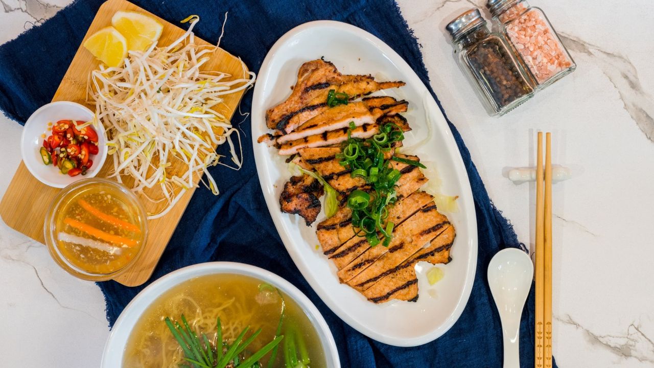 38. Grilled Pork Chops Egg Noodle Soup