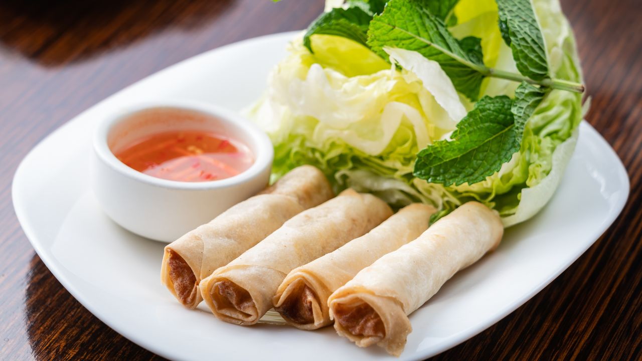 02. Spring Rolls - Chicken (4)