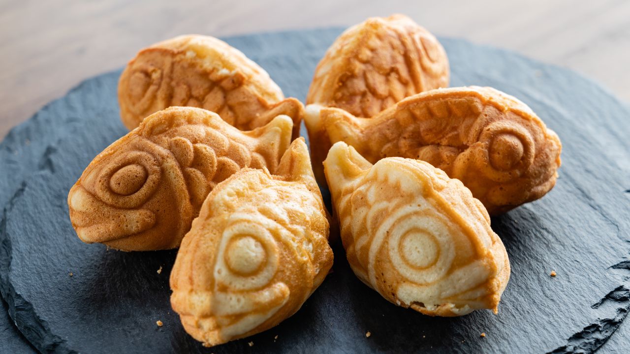Cheese Puff (10 Pieces)