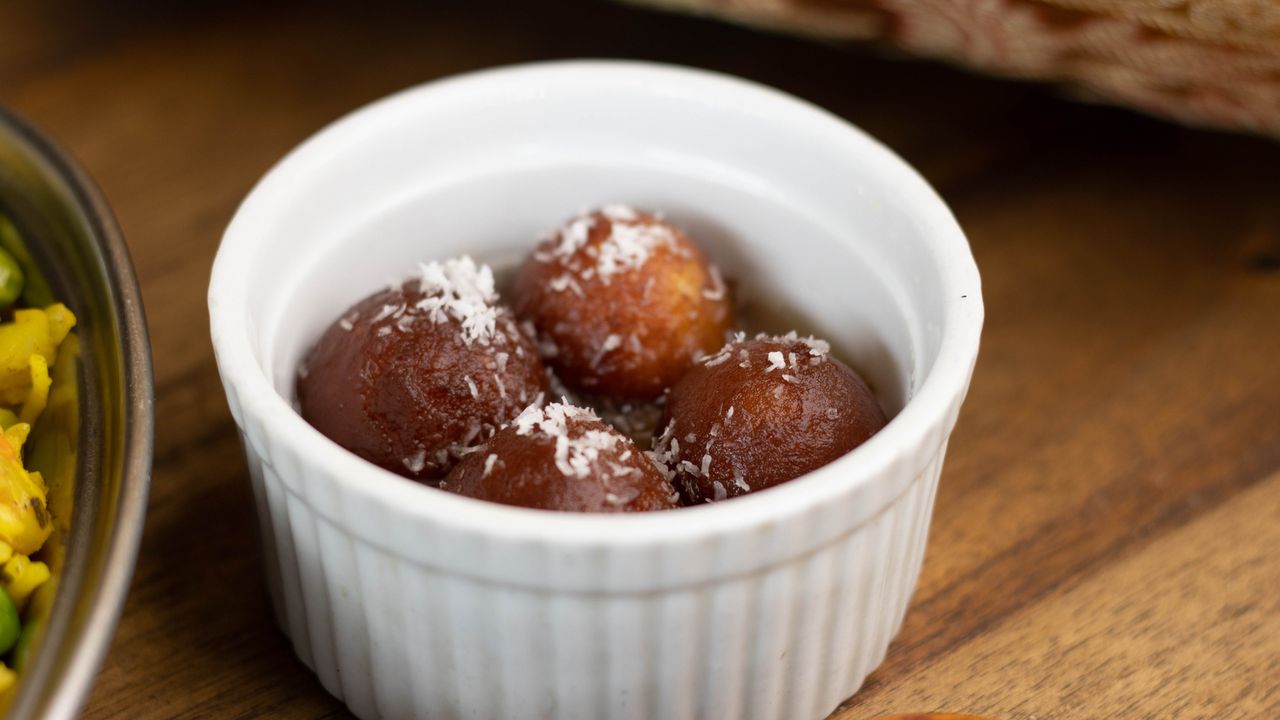 Gulab Jamun (4)