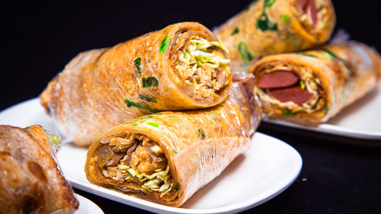 Breakfast Wrap (Mushroom Filling)
