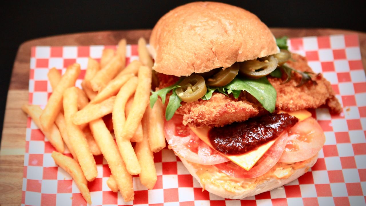 Hot Chilli Chicken Burger