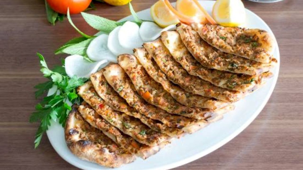 Lahmajoun Turkish Pride