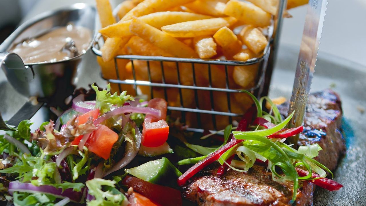 300-gram Porterhouse (GF)