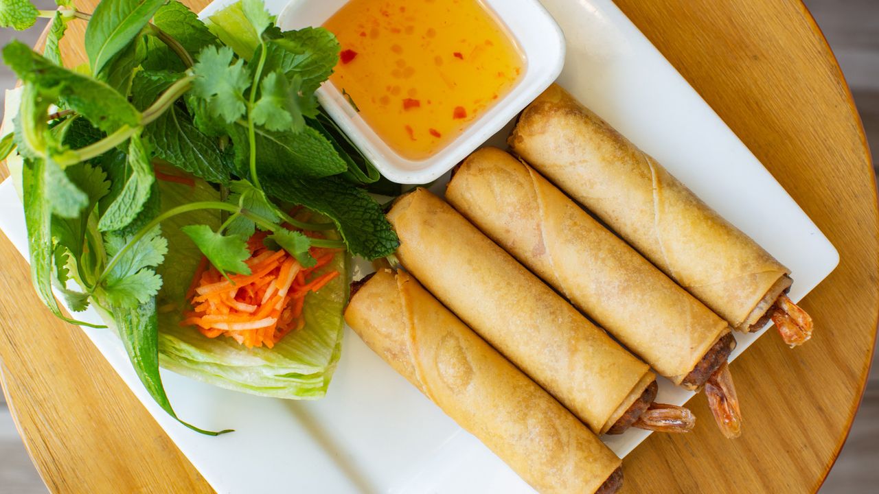 Chicken & Prawn Spring Rolls