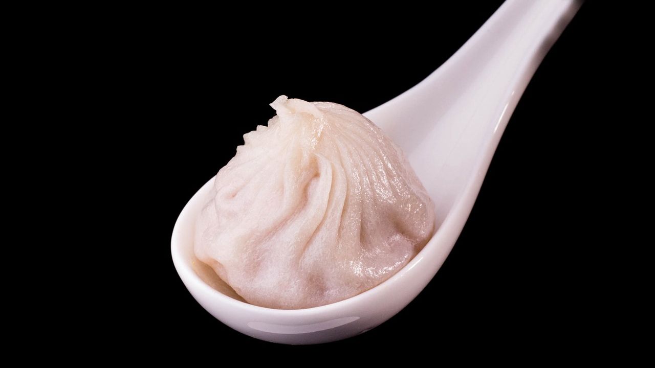 B01. Steamed Original Xiao Long Bao (8pcs)