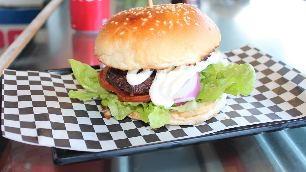 VL Commodore Burger