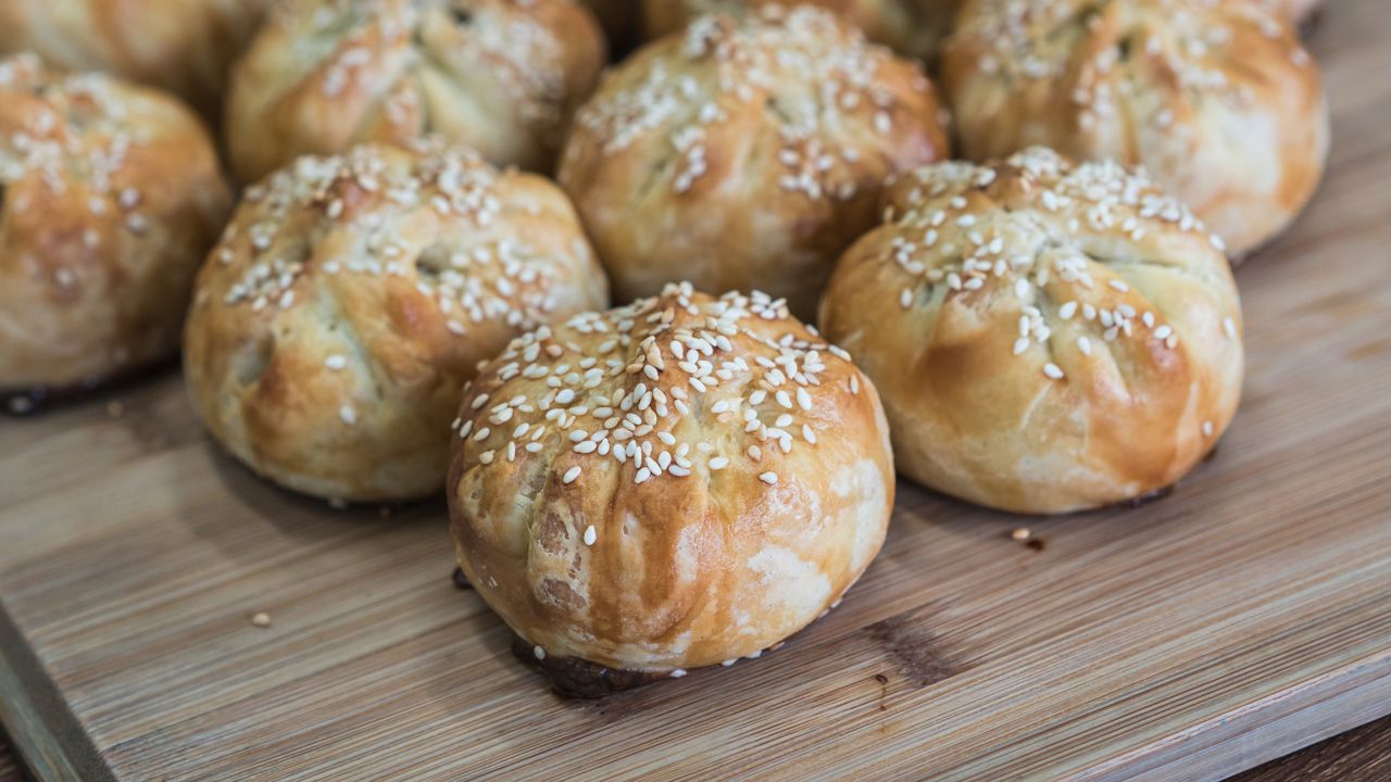 Baked Flakly Bbq Pork Buns