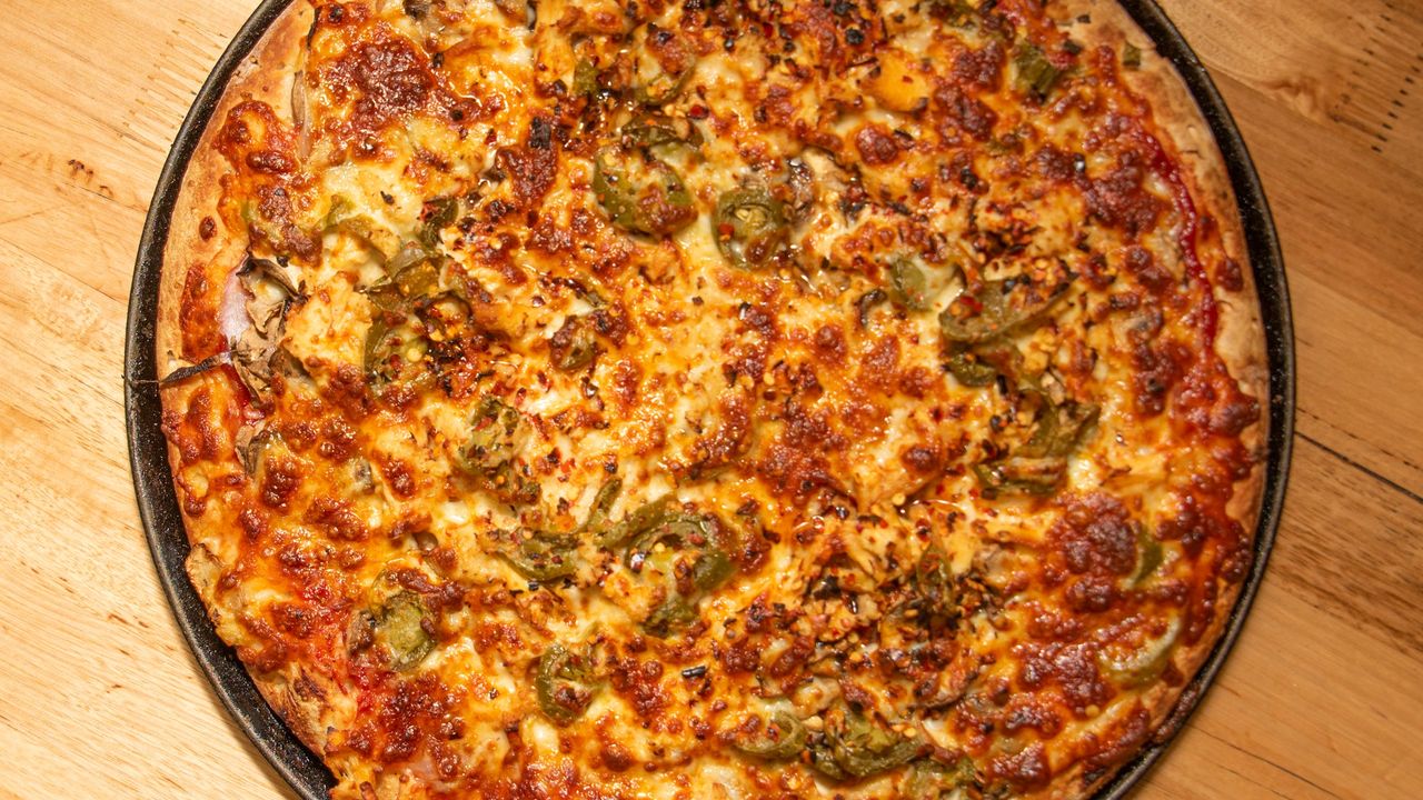 Spicy Chicken Pizza (Spicy)