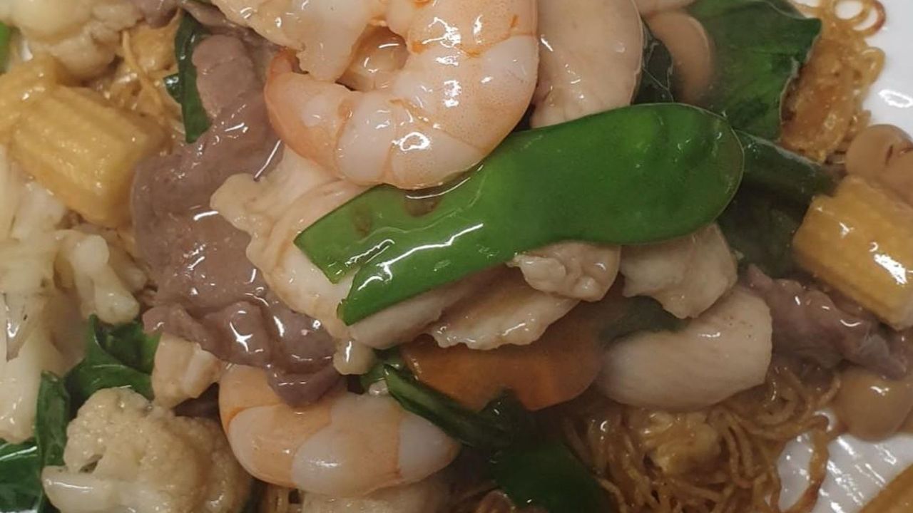 Combination Chow Mien