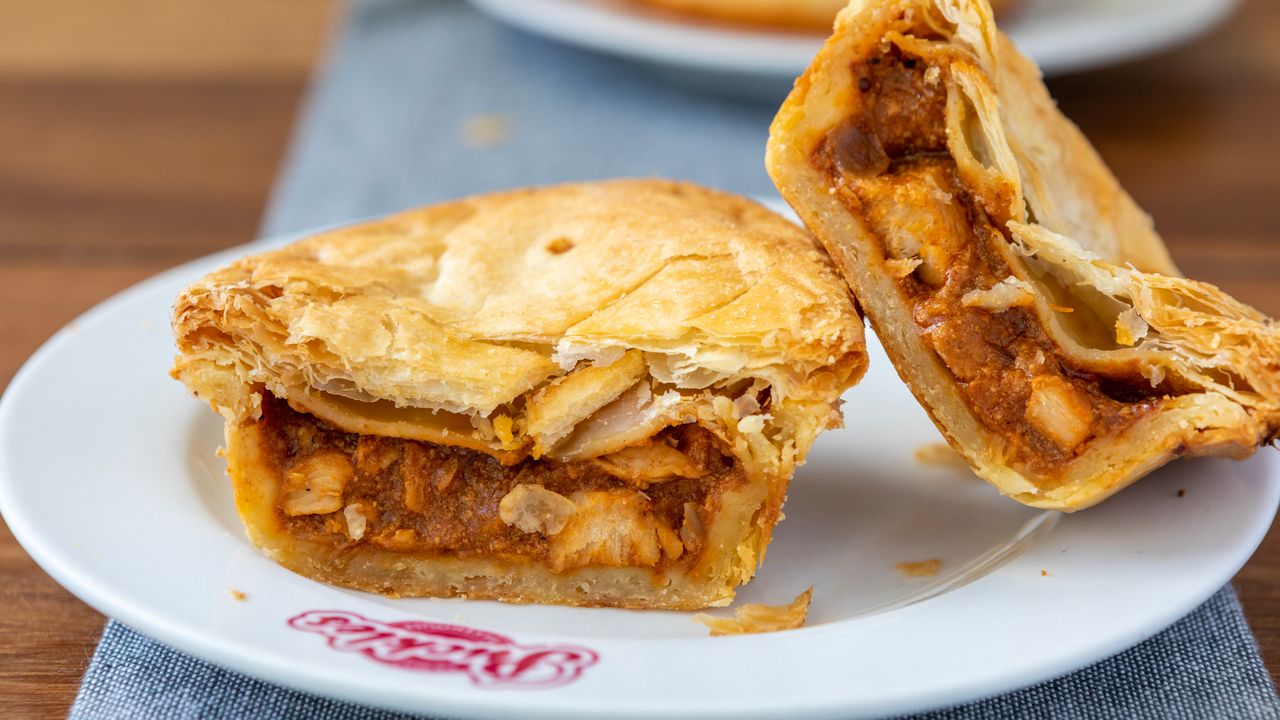 Butter Chicken Pie