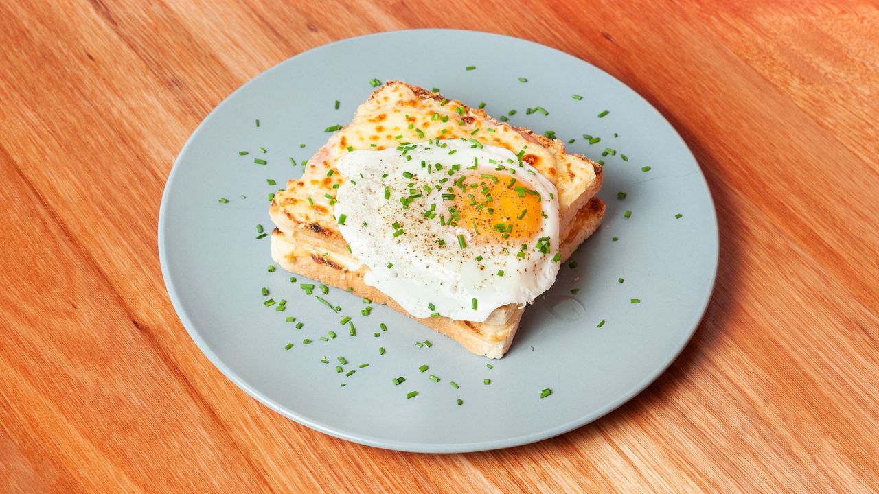 Roobi ‘Rarebit’ (English Style Cheese on Toast)