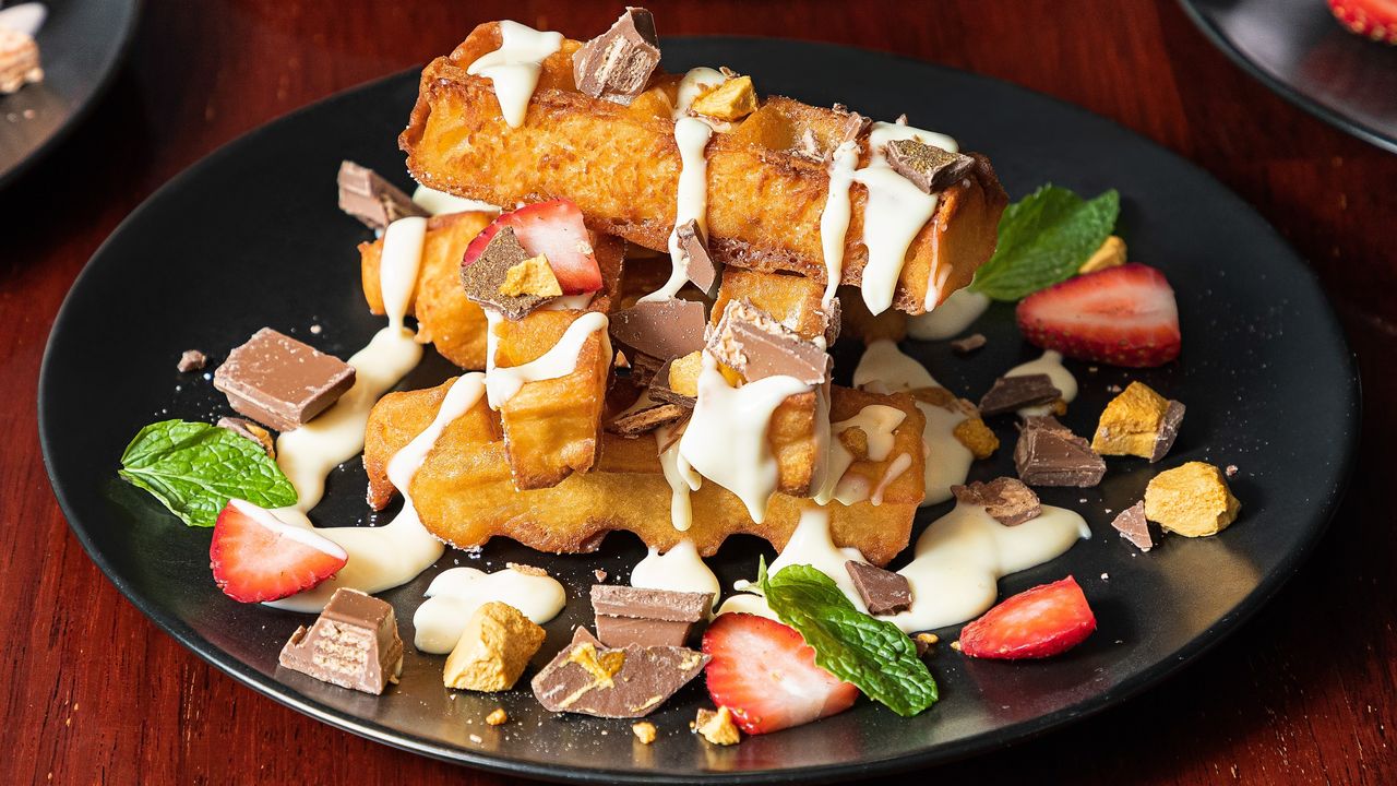 Waffle with White Chocolate