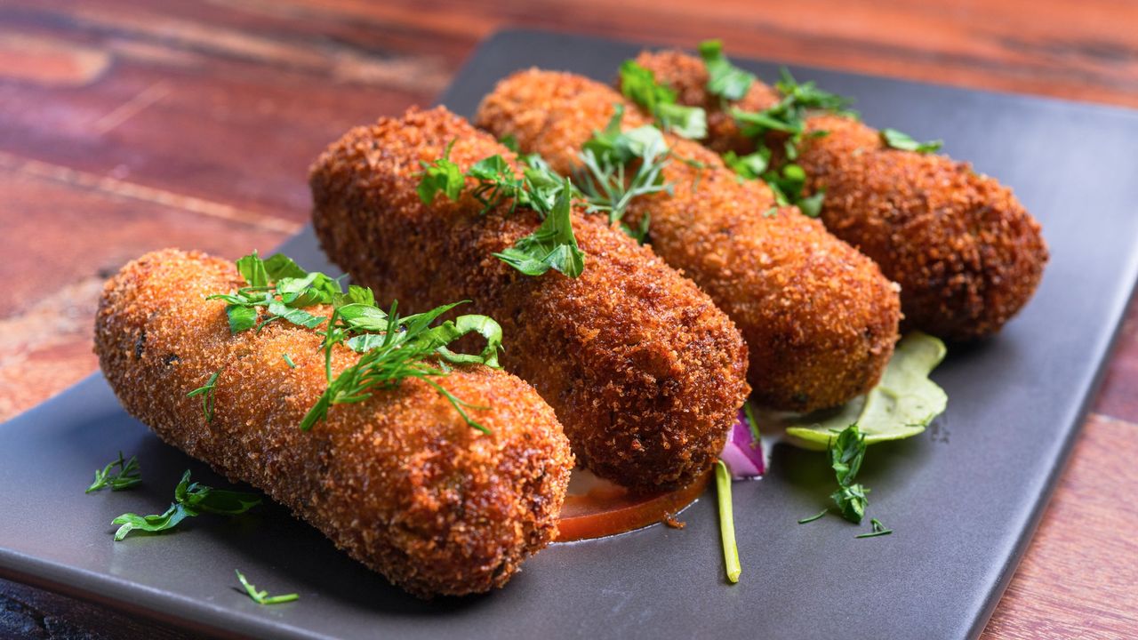 Zucchini Flower Fritters (4)