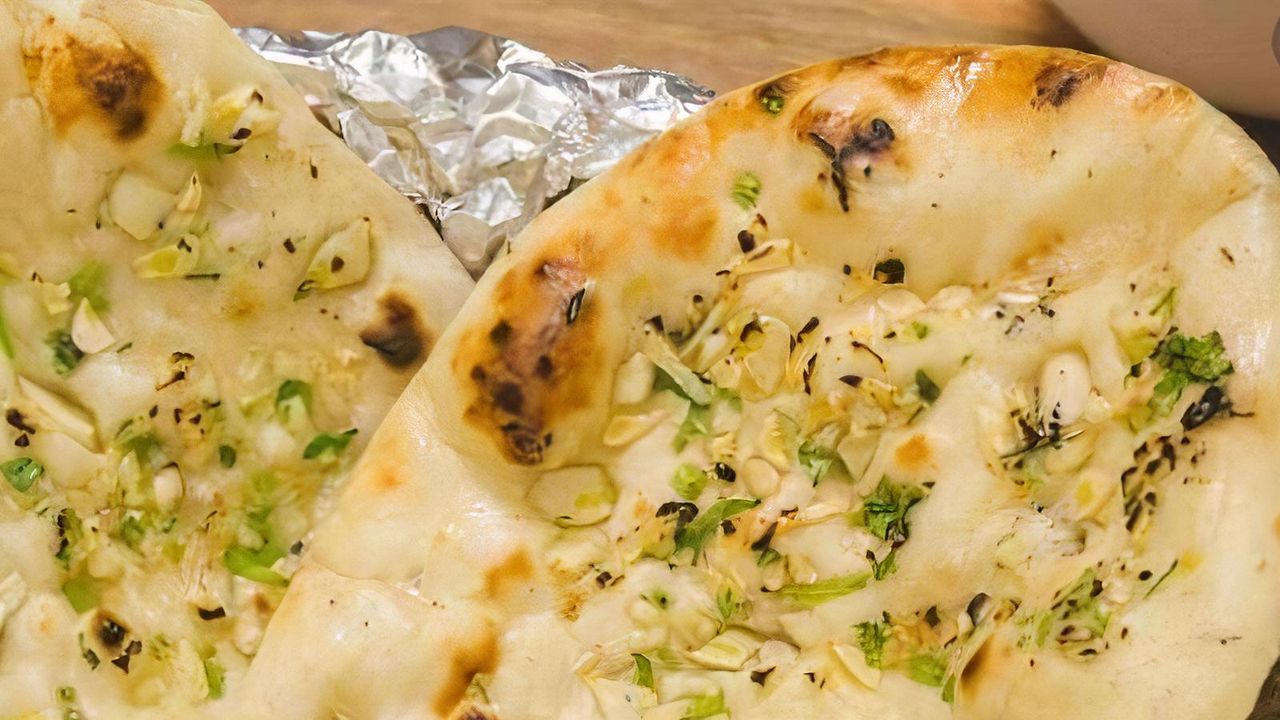 80. GARLIC NAAN
