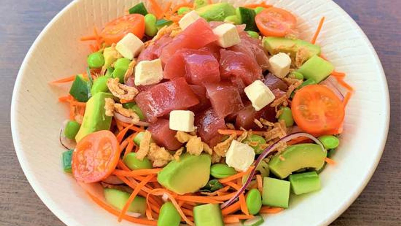 Fresh Tuna with Truffle Soy Salad Bowl