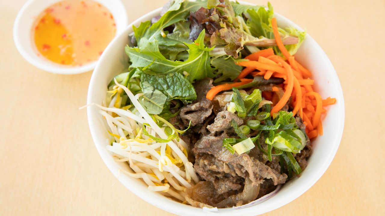 Beef with Betel Leaves Vermicelli