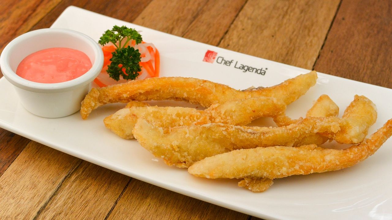 Whiting Fillet with Red Mayo Sauce