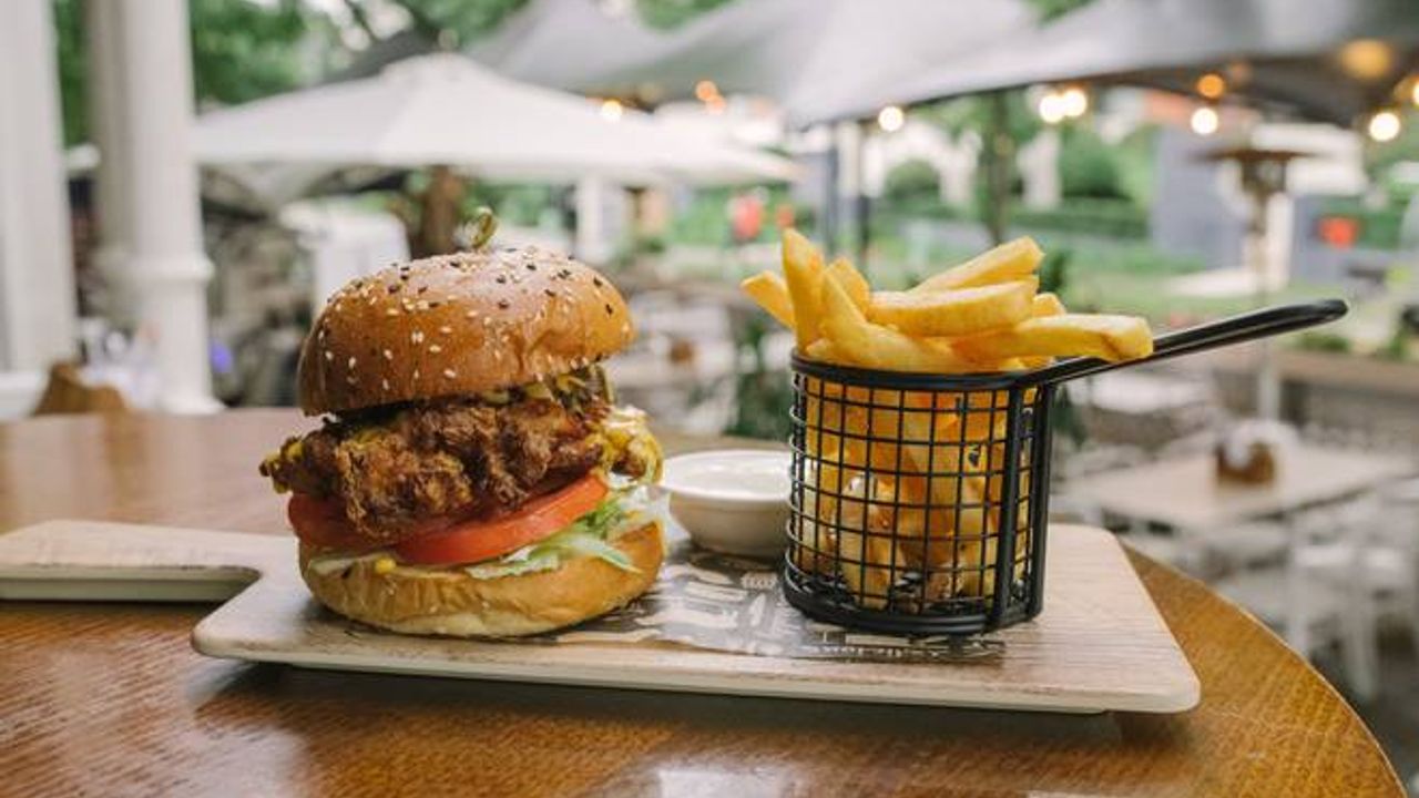 Southern Fried Chicken Burger