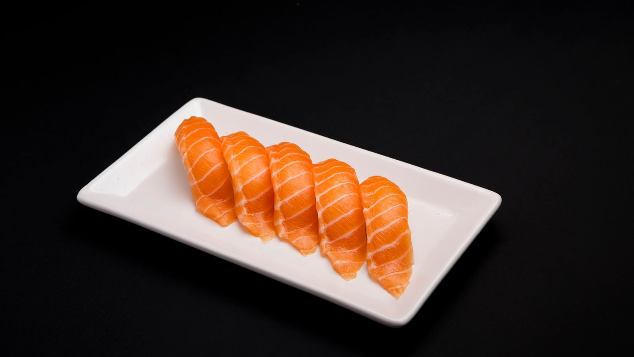 Salmon Nigiri