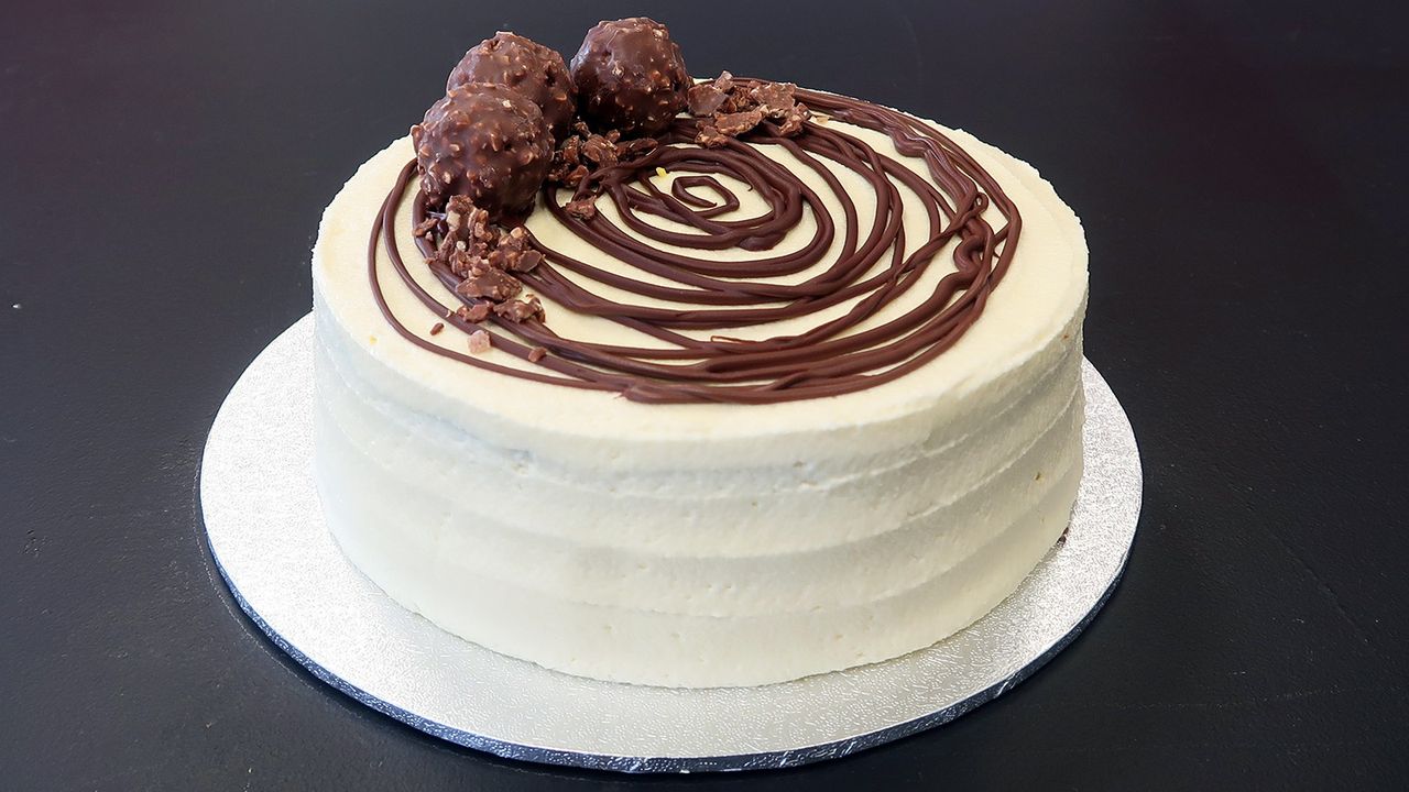 Fun Size Nutella Swirl Cake