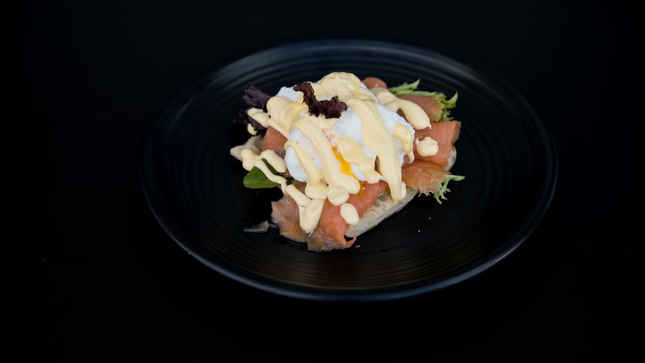 Eggs Benedict
