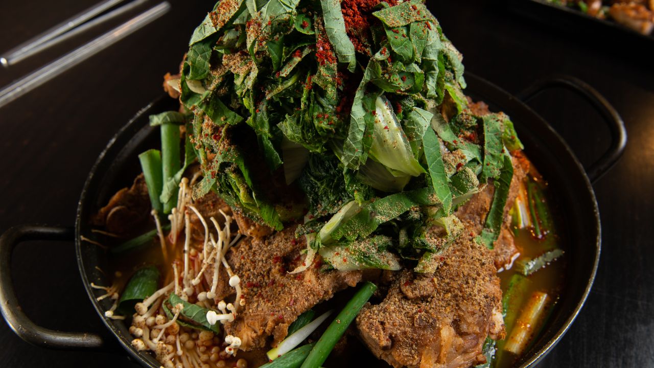 Special Pork Backbone Soup Hotpot (Gamja-tang)