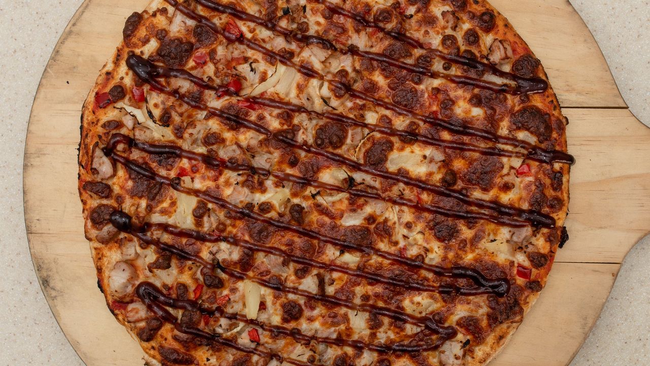 Chicken Turnover Pizza