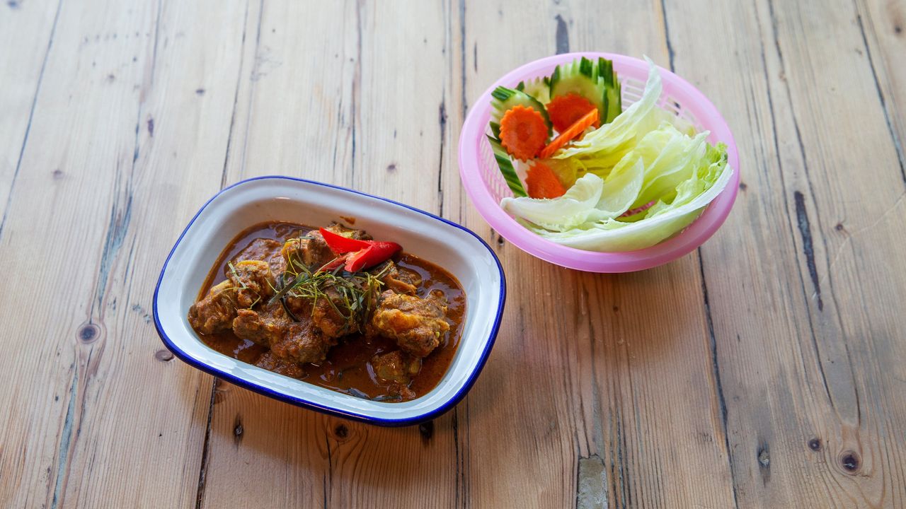 Spicy Curry with Pork Soft Bone (Freaking Hot)