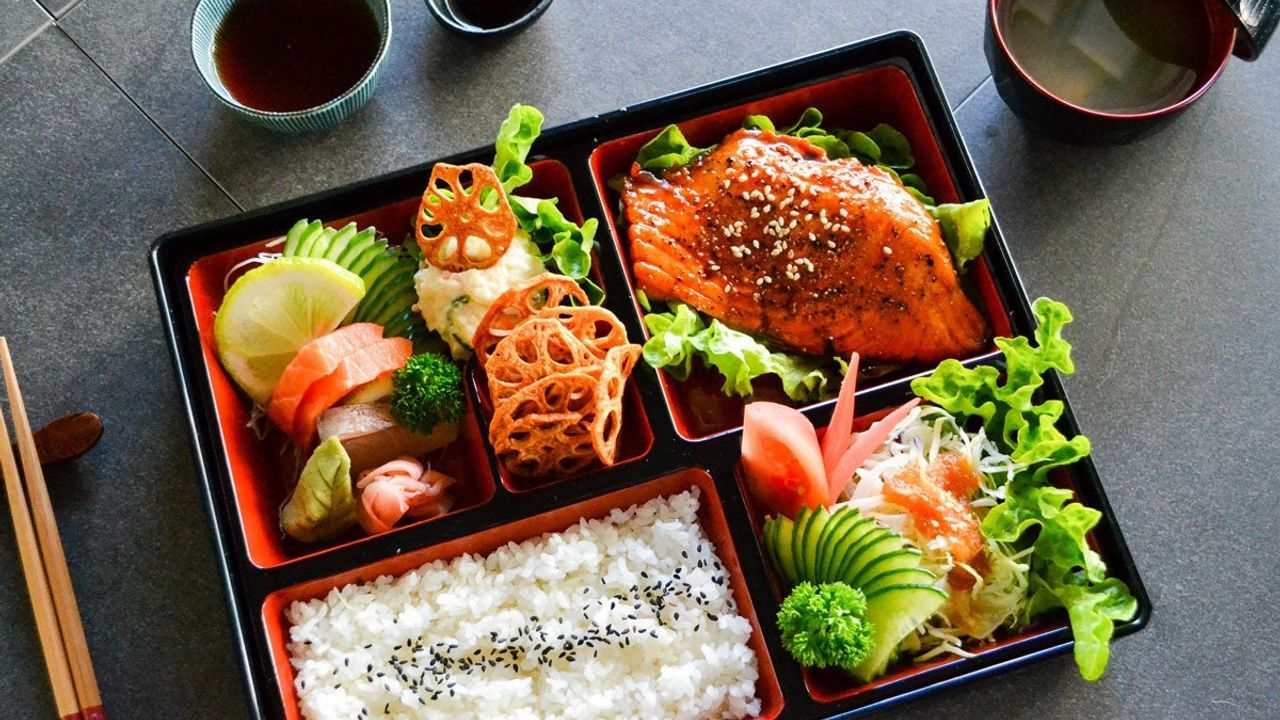 Teriyaki Salmon Bento