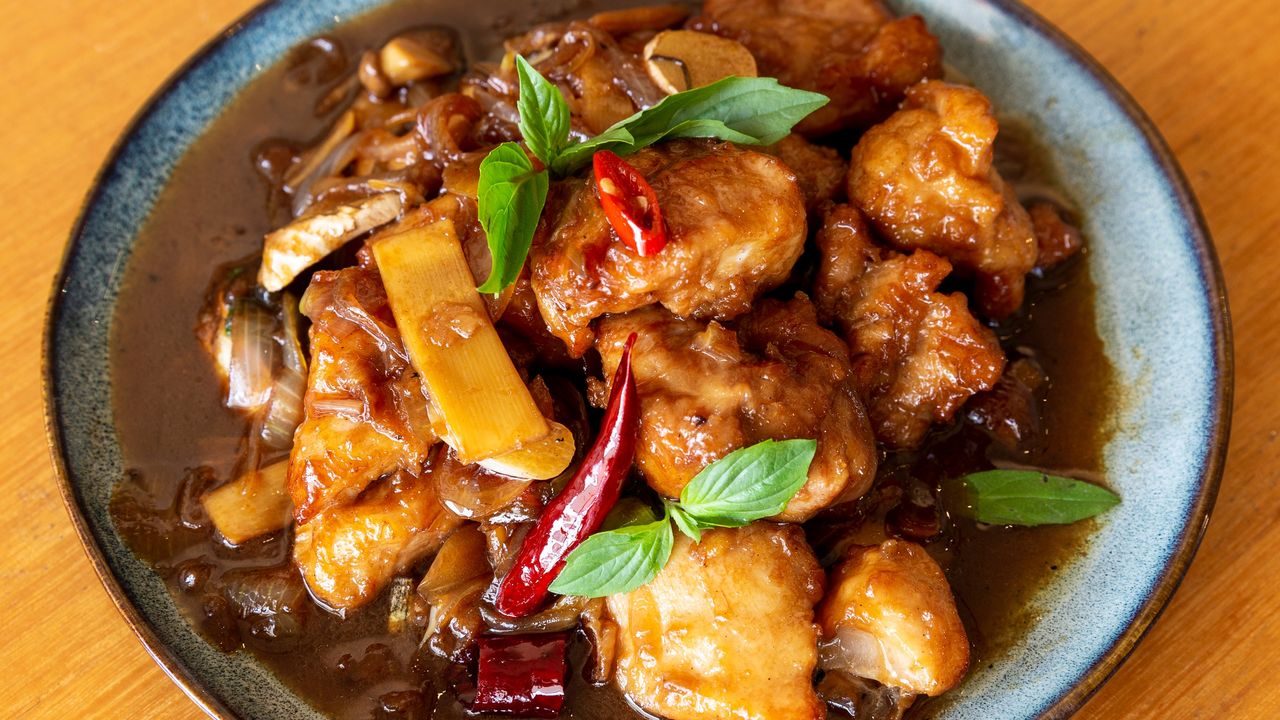 Taiwan Style Soy Sauce Pan-Fry Chicken Benton