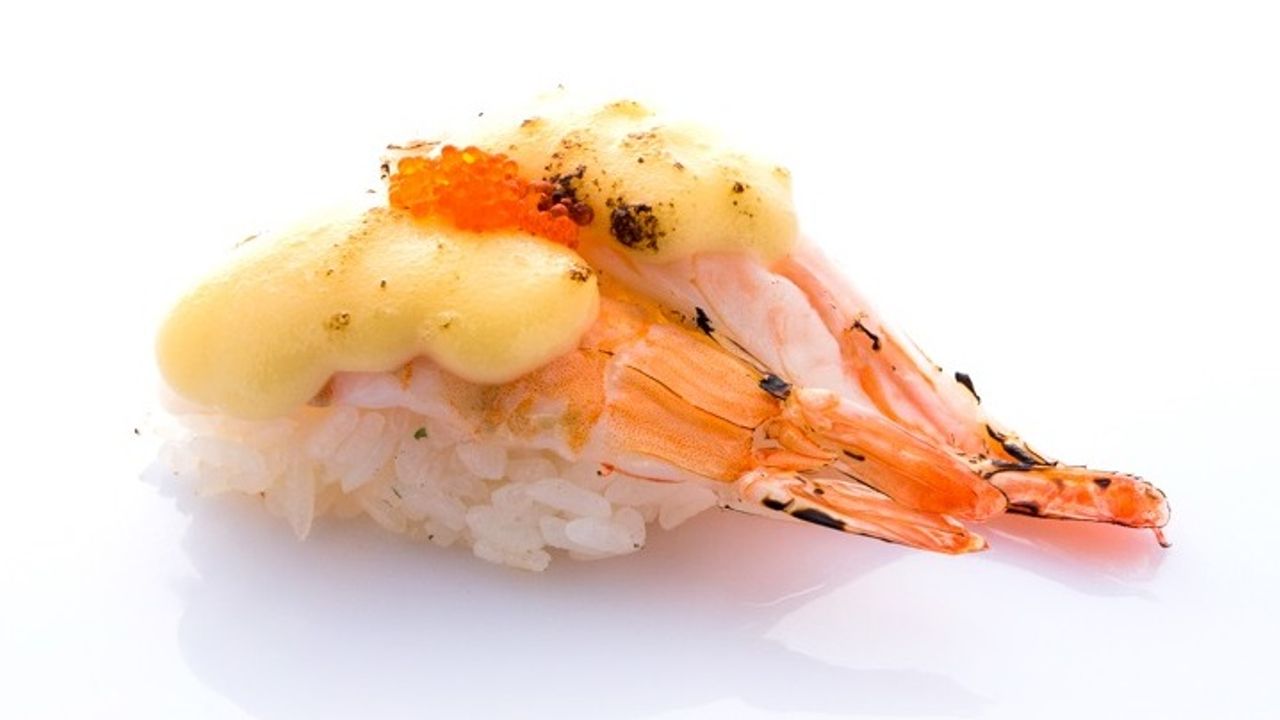 Aburi Cheese Prawn Nigiri (gf)