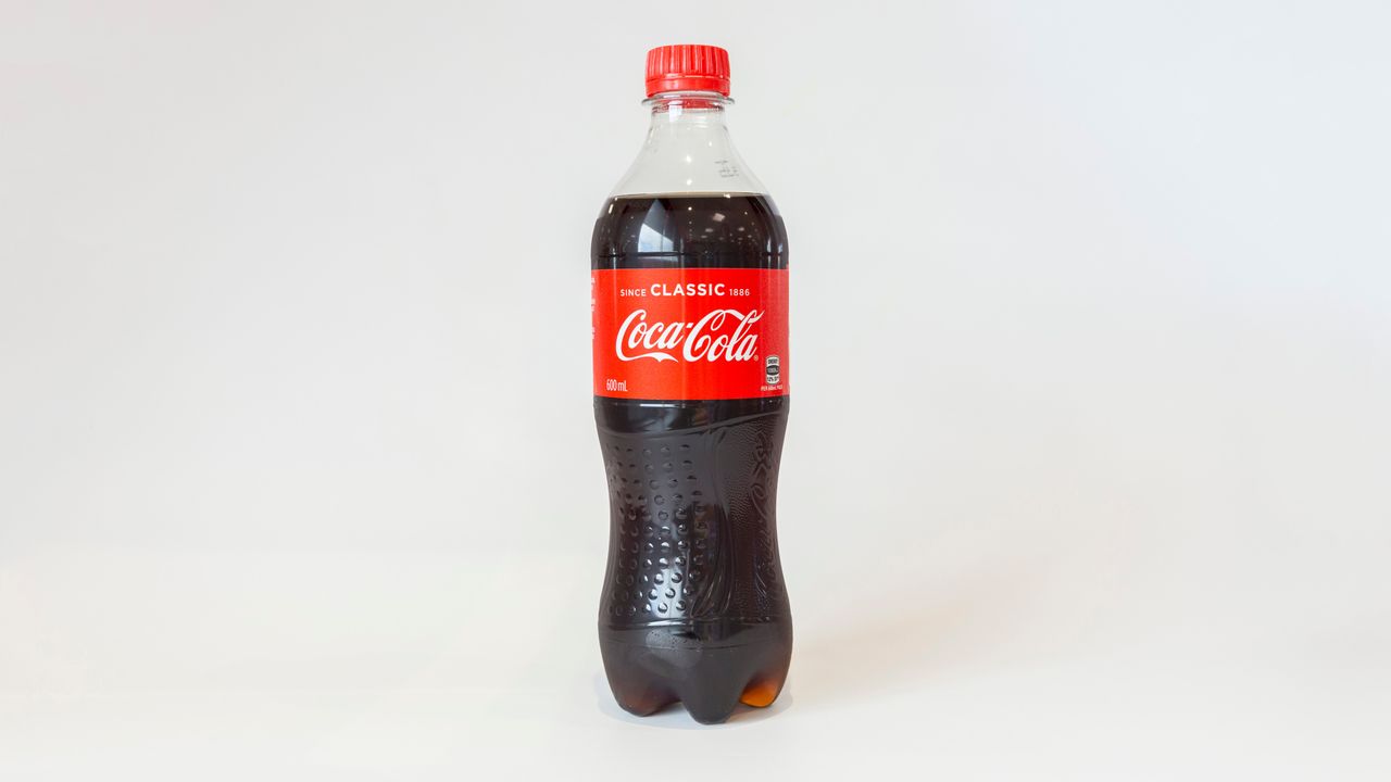 Coca Cola 600mL Bottle