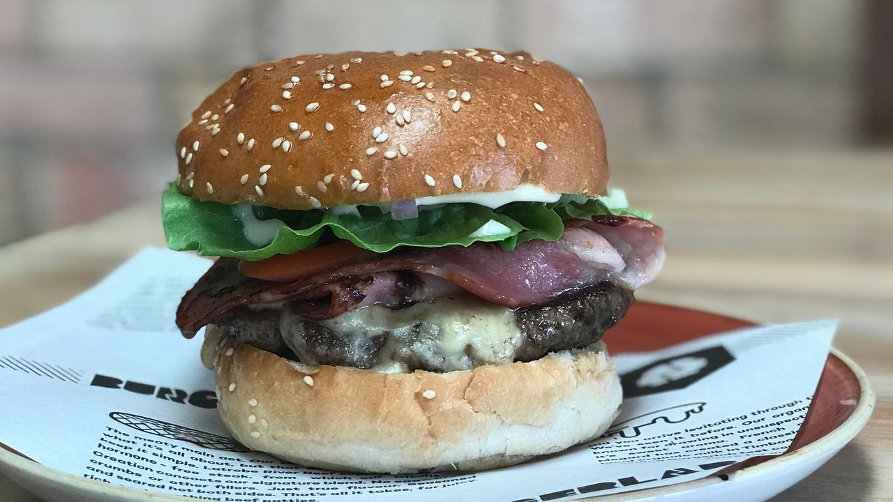 Baconattor