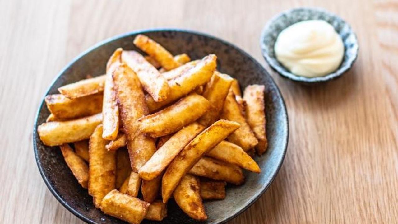 Potato Chips with Aioli