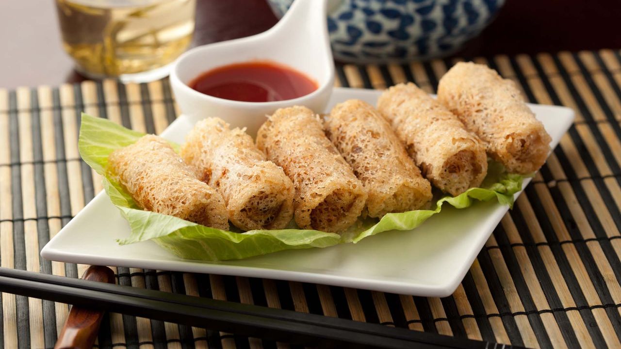 Special Spring Rolls (6 Pieces)
