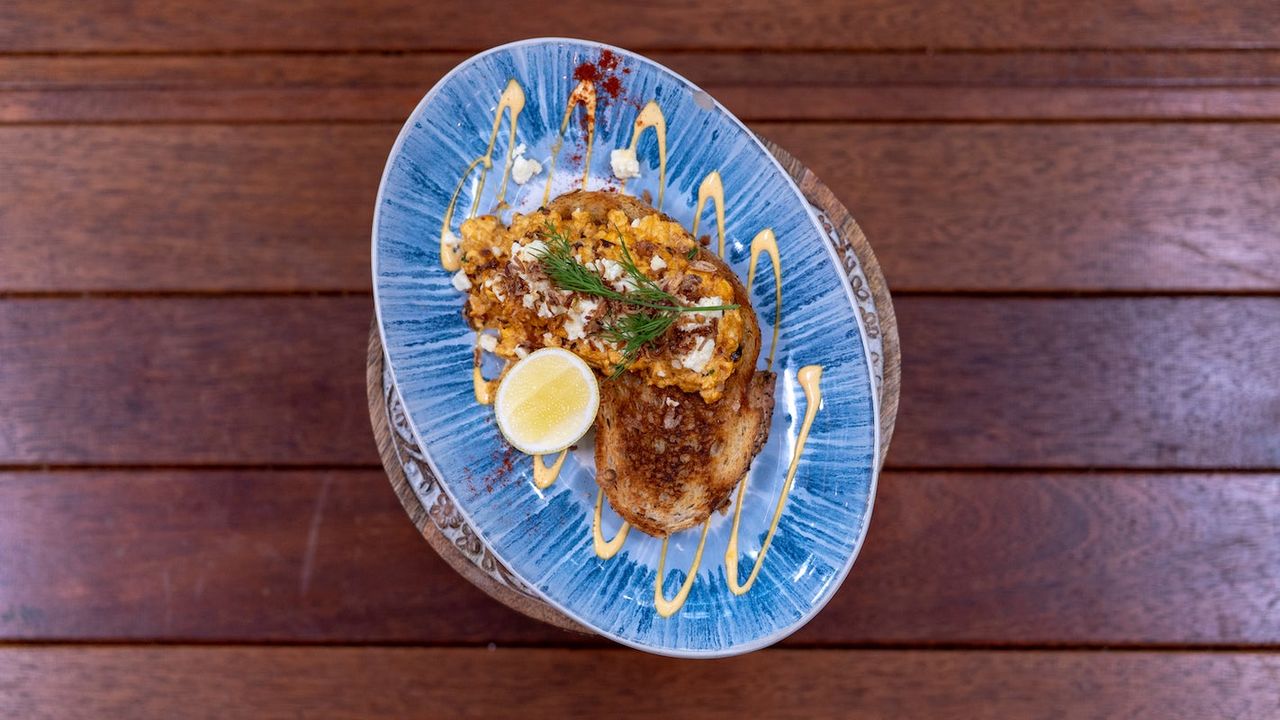 Chilli Scrambled Eggs