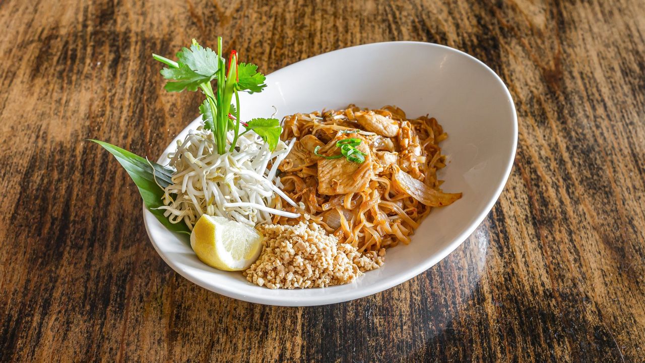 Pad Thai Chicken and King Prawns