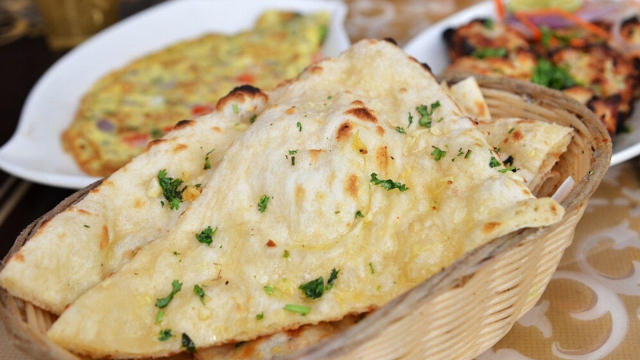 Garlic and Cheese Naan