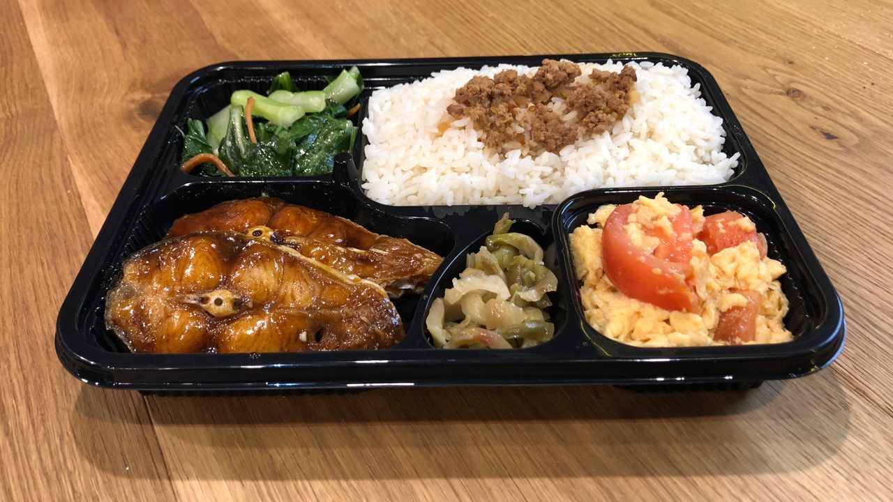 Teriyaki Fish Steak 醬燒魚排飯