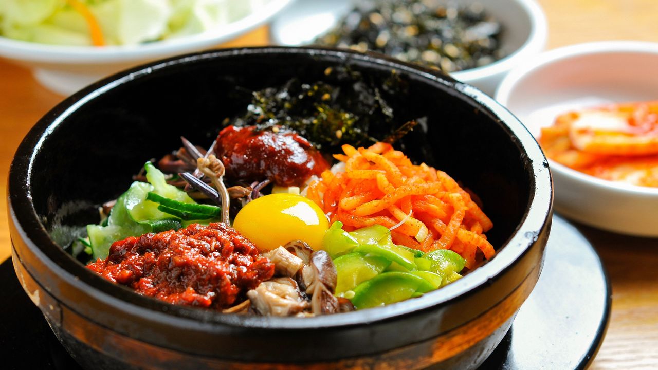 Dolsot Bibimbap