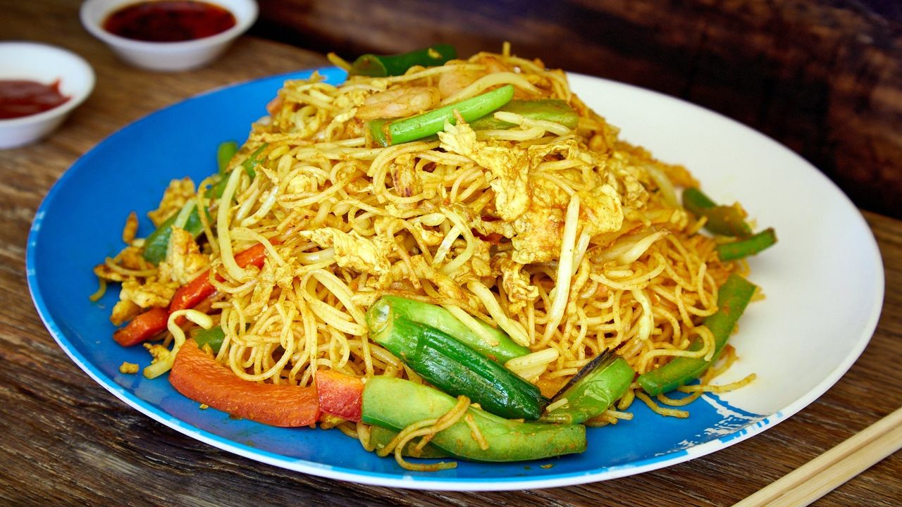 Singapore Rice Noodles (Spicy)