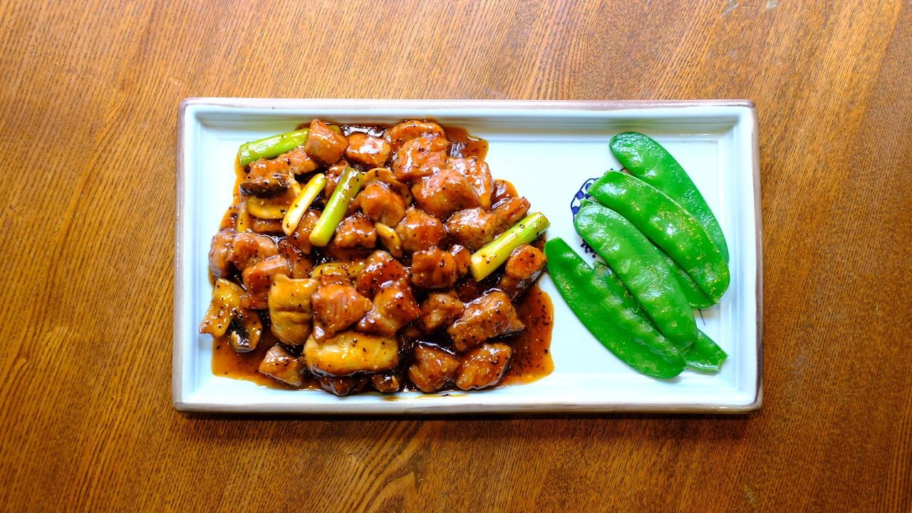 Wok Fried Beef with Sweet Pepper